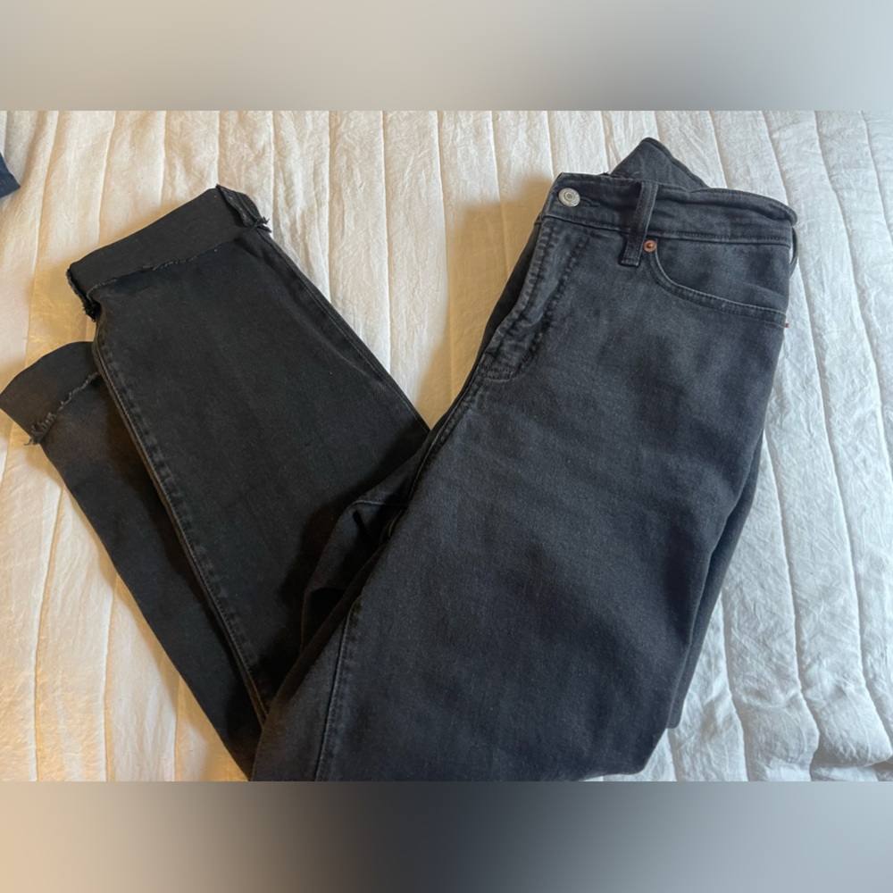 Black Mom Jeans